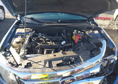 2010 Ford Fusion Sel z USA, uszkodzony, nr VIN 3FAHP0JA8AR400580